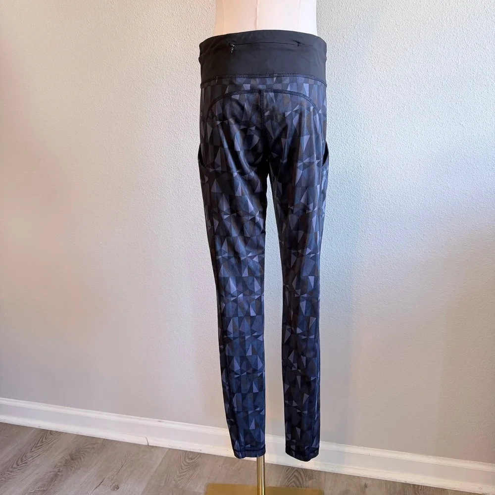 Lululemon‎ Speed Tight IV Geometric Prism Blue Purple Athletic Leggings Size 8